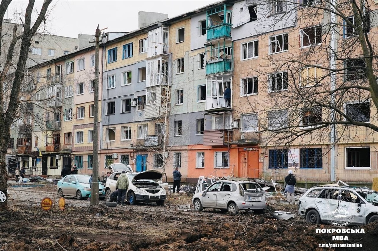 Наслідки обстрілу Покровська 3 березня