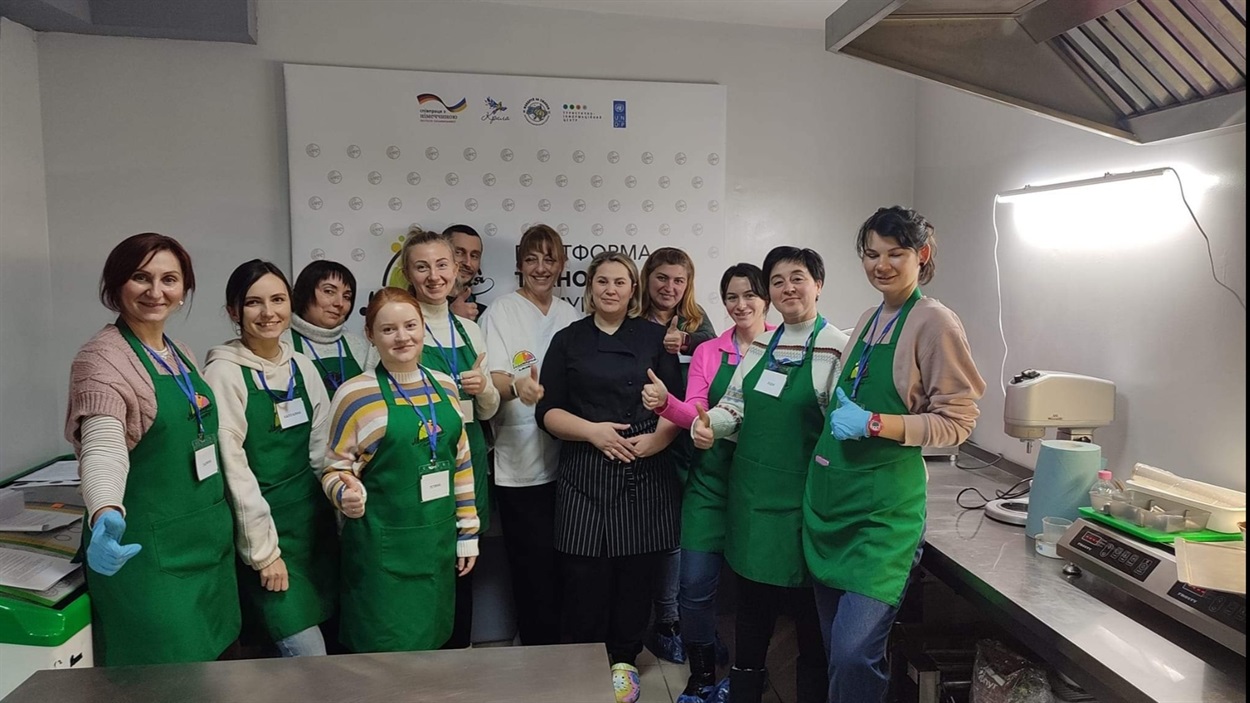 Олена Брюховець релокувала свій бізнес на Прикарпаття